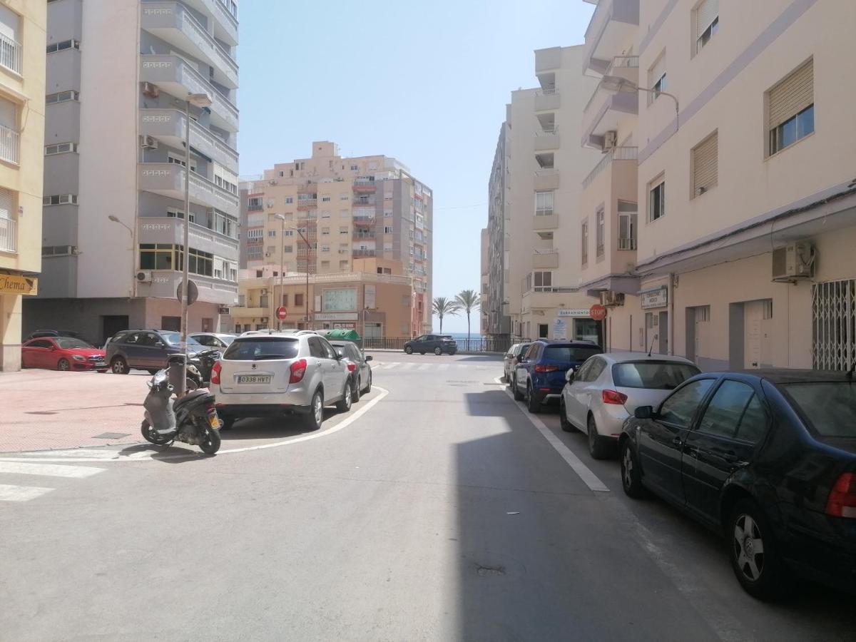 Appartement Piso Agradable Cerca De La Playa à Almería Extérieur photo